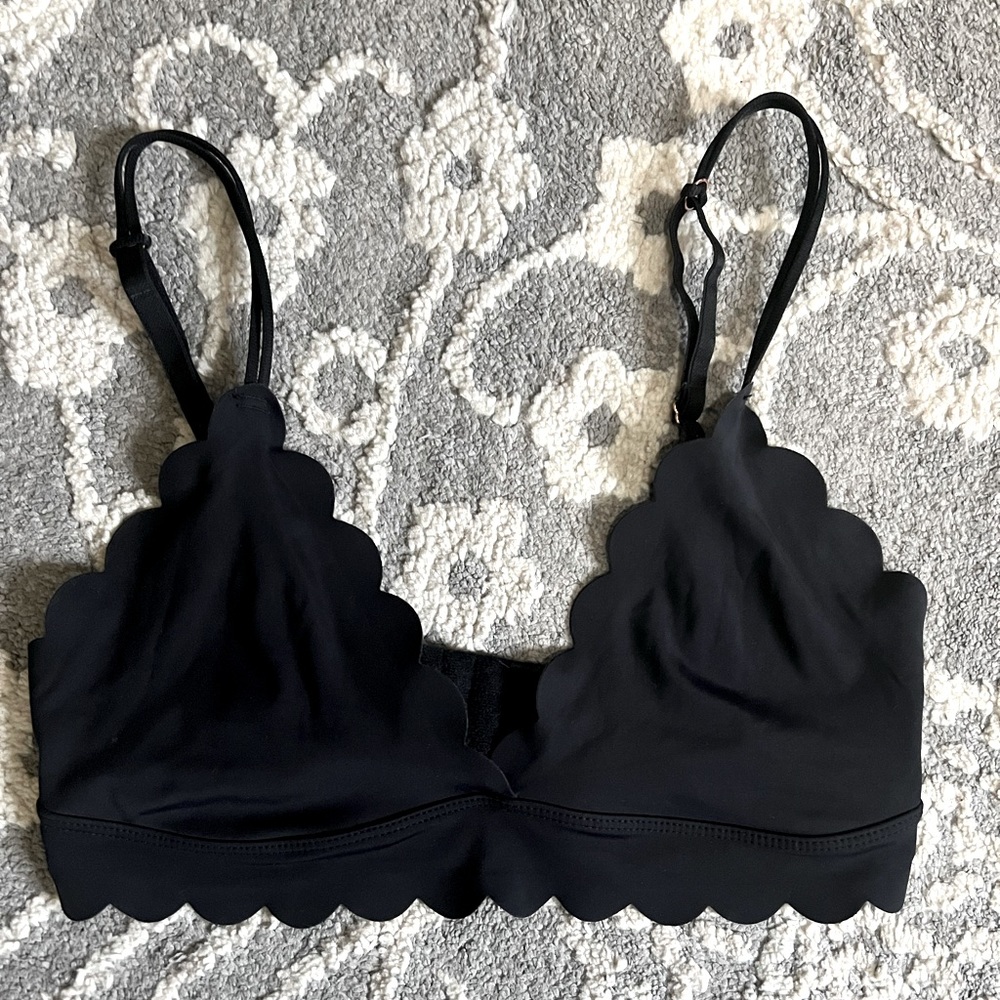Anthropology Seamless Scalloped Bralette